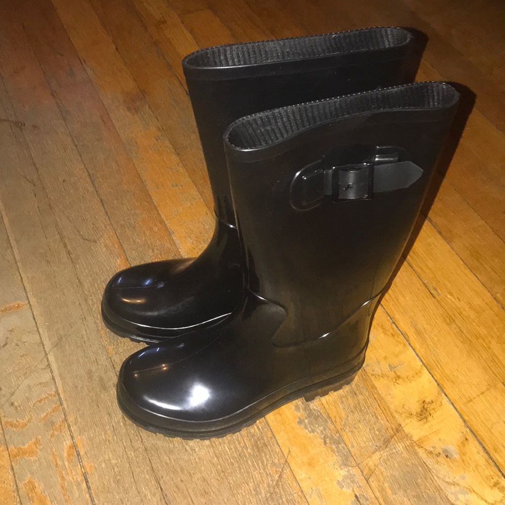 NWOT Rainboots